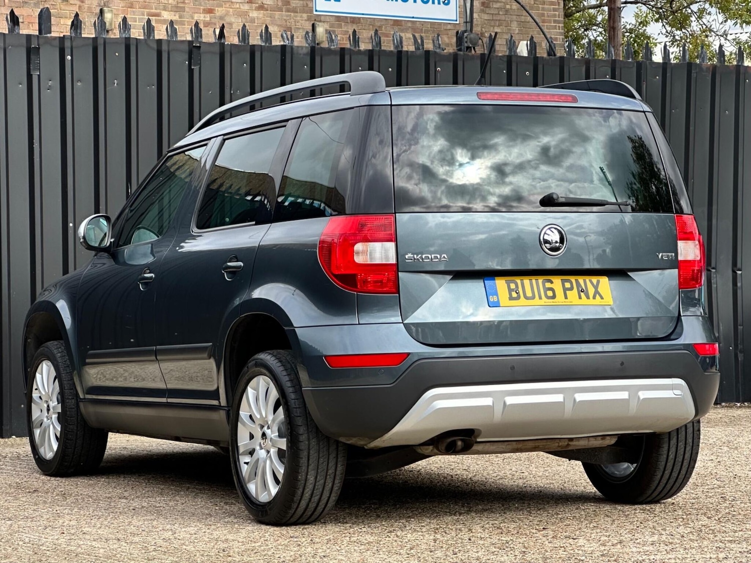 Used Skoda Yeti 2016 for sale - 76317913: Photo 5