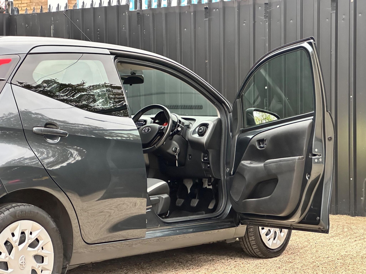 Used Toyota AYGO 2020 for sale - 76317991: Photo 10