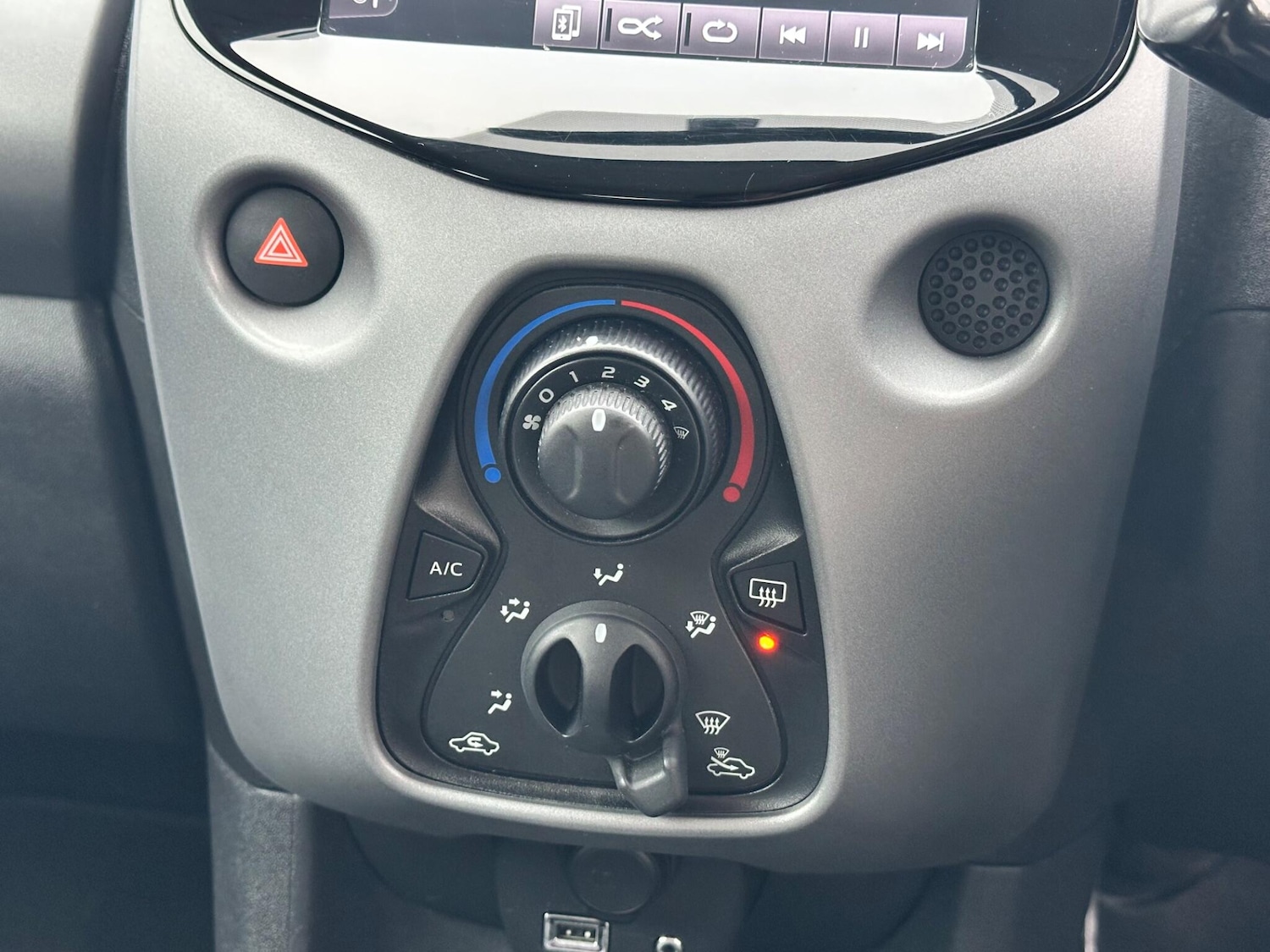 Used Toyota AYGO 2020 for sale - 76317991: Photo 21