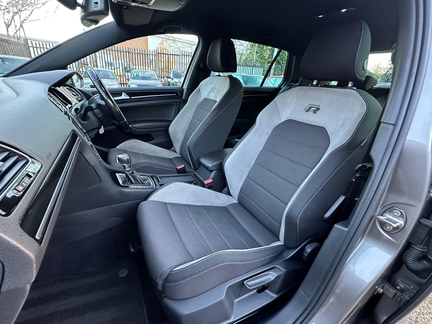 Used Volkswagen Golf 2016 for sale - 76522012: Photo 14