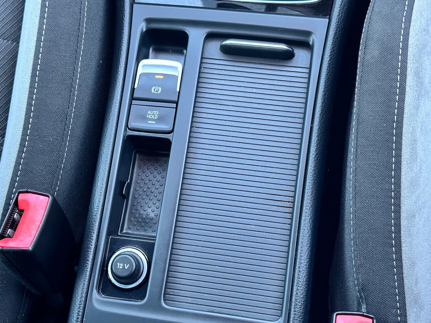 Used Volkswagen Golf 2016 for sale - 76522012: Photo 19