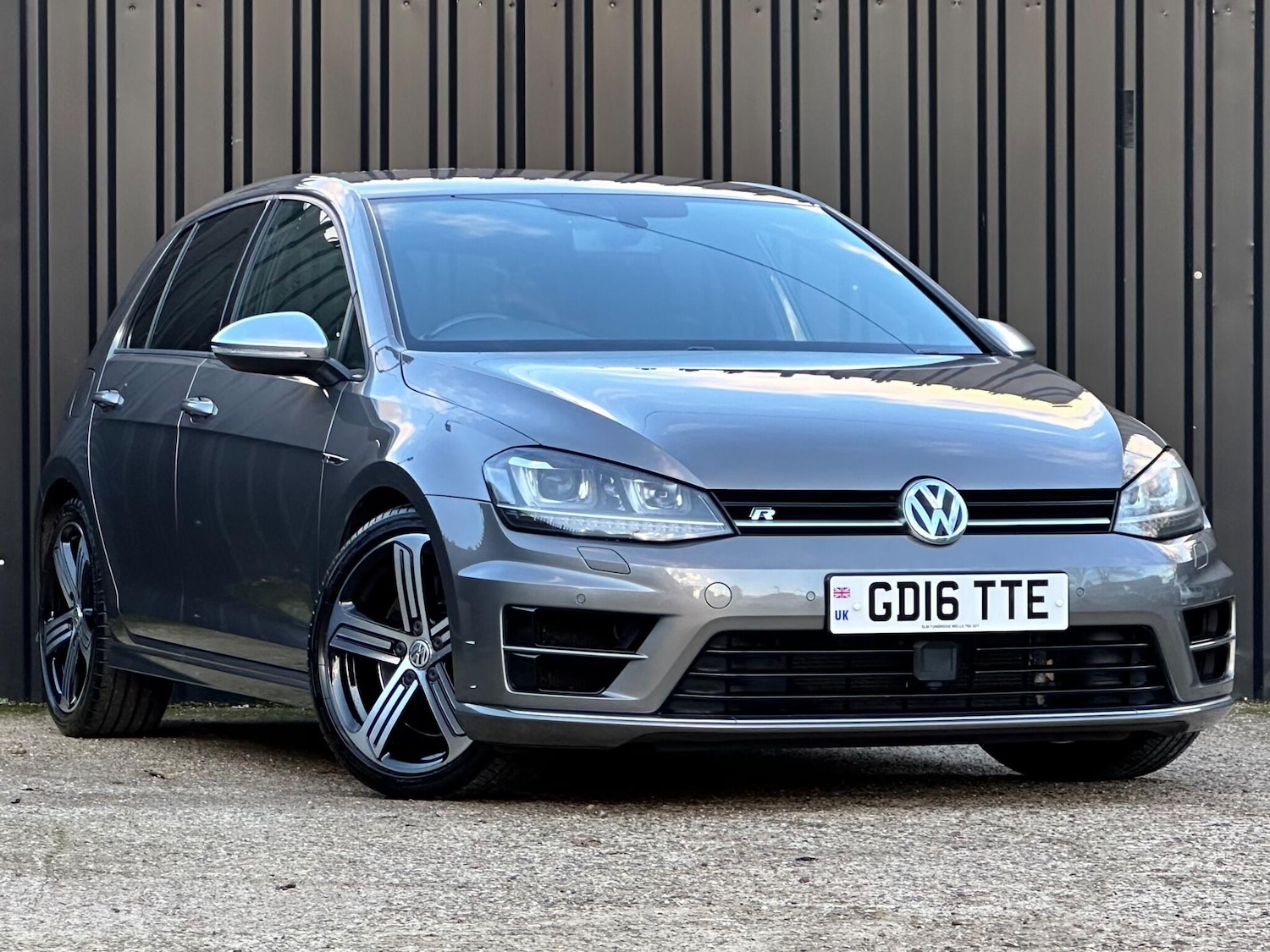 Used Volkswagen Golf 2016 for sale - 76522012: Photo 38