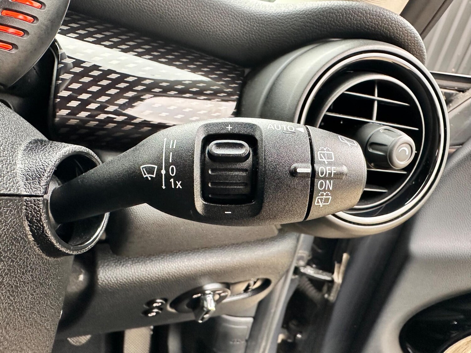 Used MINI Hatch 2016 for sale - 76317989: Photo 33
