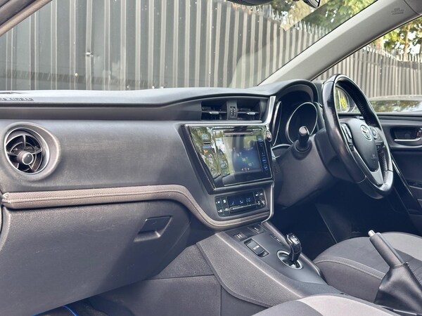 Used Toyota Auris 2017 for sale - 76317876: Photo 13