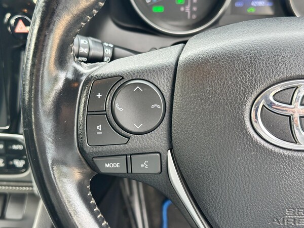Used Toyota Auris 2017 for sale - 76317876: Photo 25