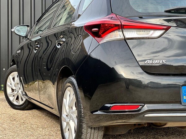 Used Toyota Auris 2017 for sale - 76317876: Photo 32