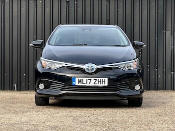 Used Toyota Auris 2017 for sale - 76317876: Photo