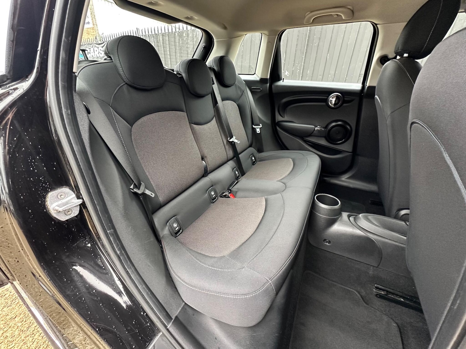 Used MINI Hatch 2018 for sale - 76689179: Photo 16