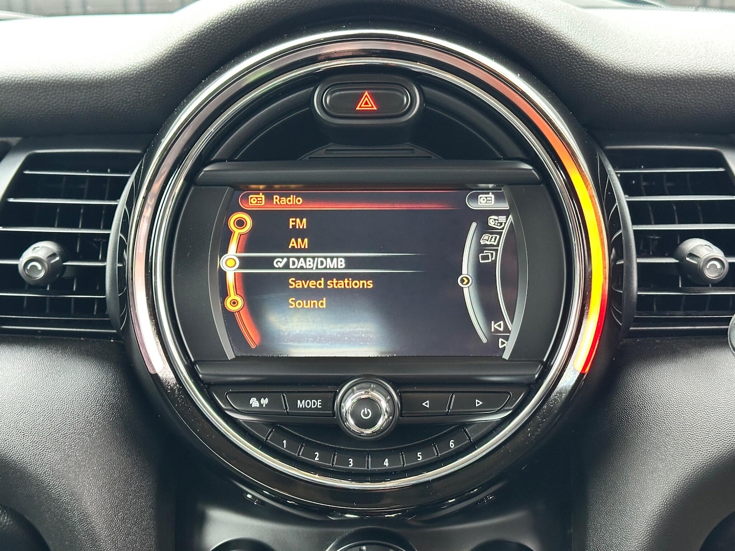 Used MINI Hatch 2018 for sale - 76689179: Photo 24