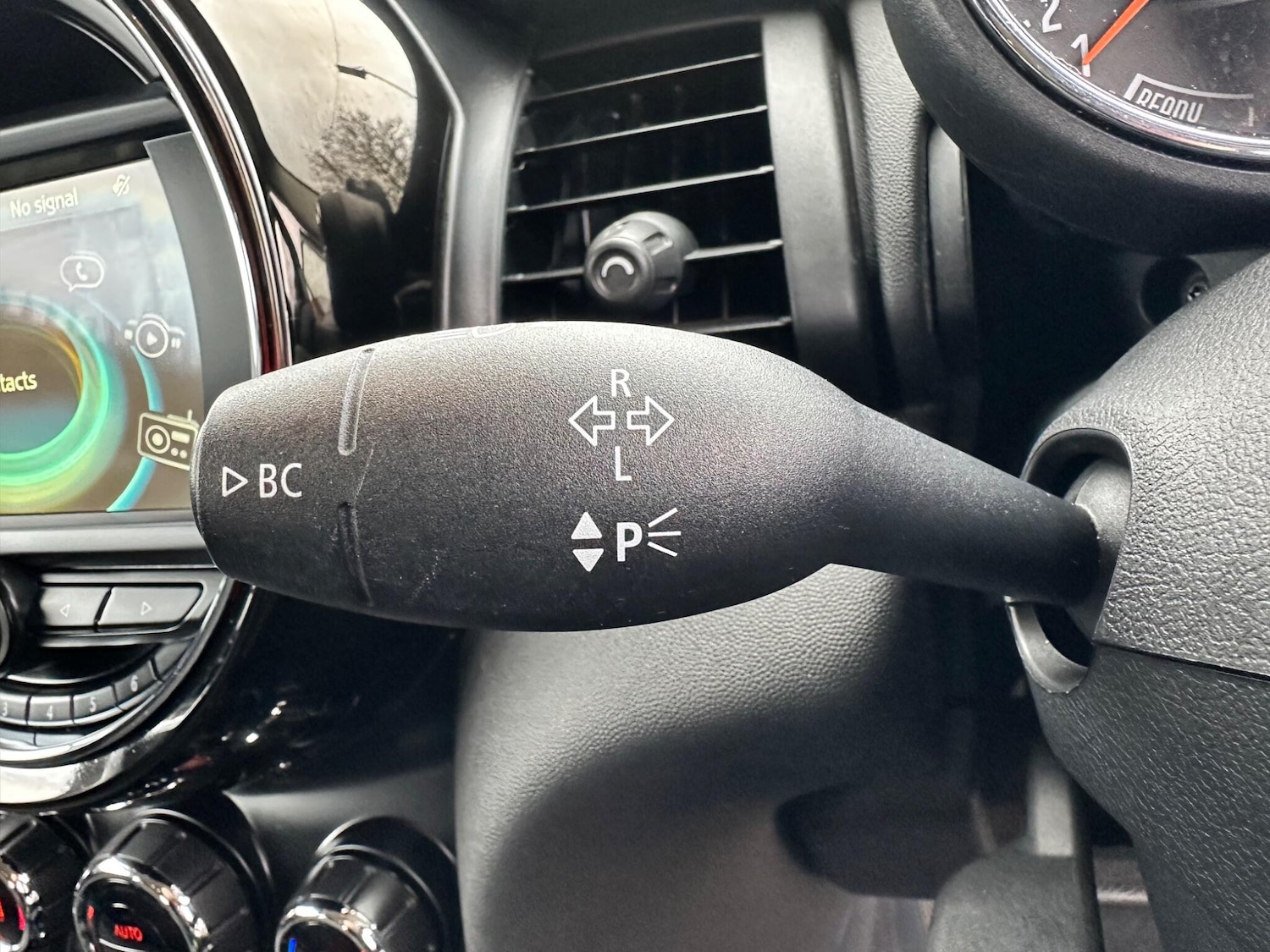 Used MINI Hatch 2018 for sale - 76689179: Photo 30