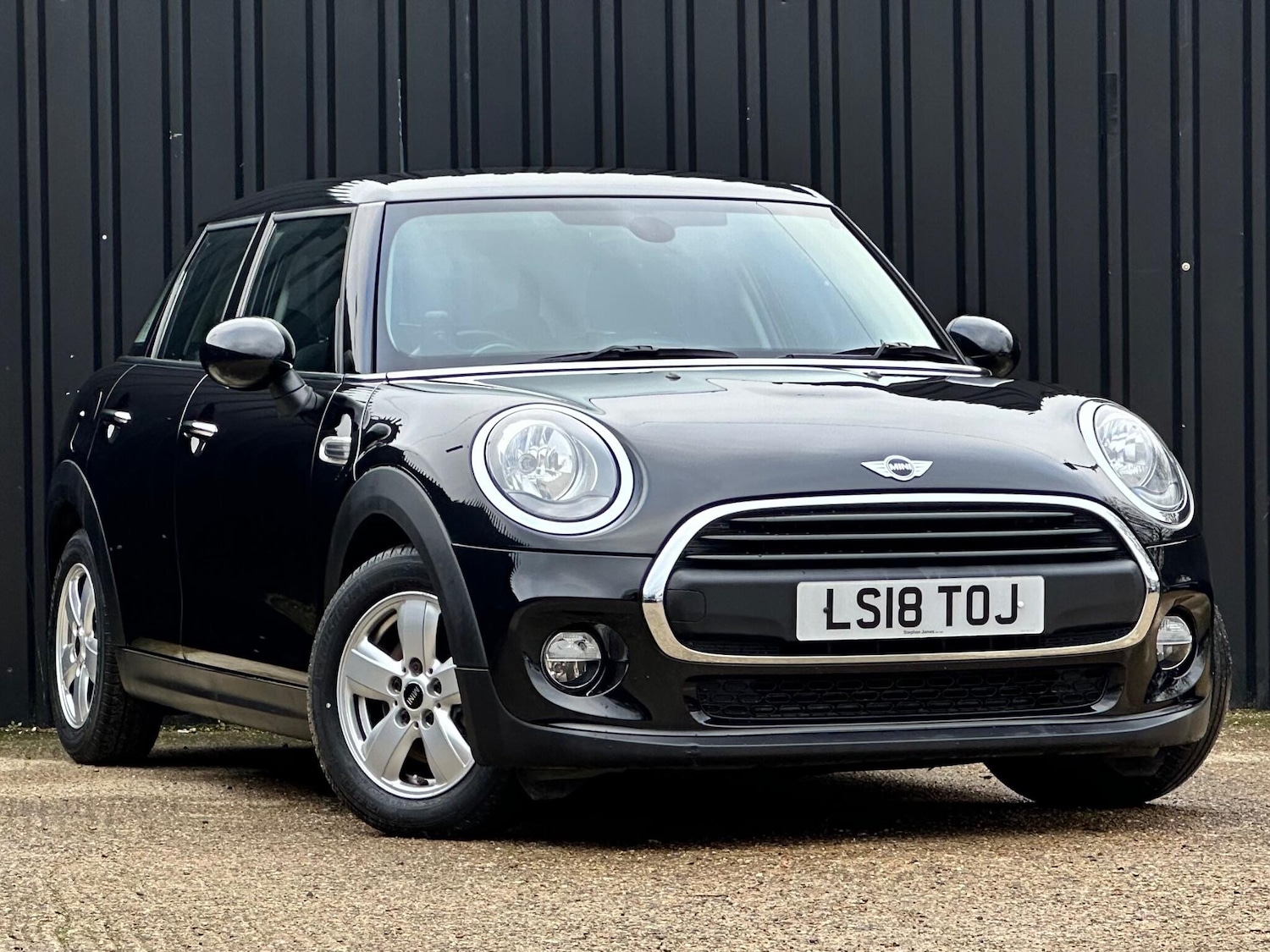 Used MINI Hatch 2018 for sale - 76689179: Photo 38
