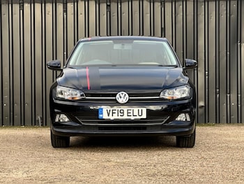 Used Volkswagen Polo 2019 for sale - 76633538: Photo