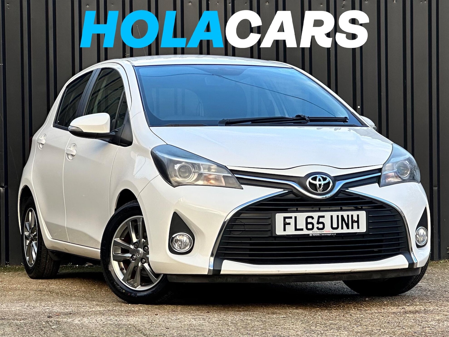 Used Toyota Yaris 2015 for sale - 76607993: Photo 1
