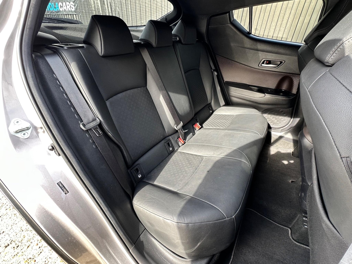 Used Toyota C-HR 2019 for sale - 76317804: Photo 17