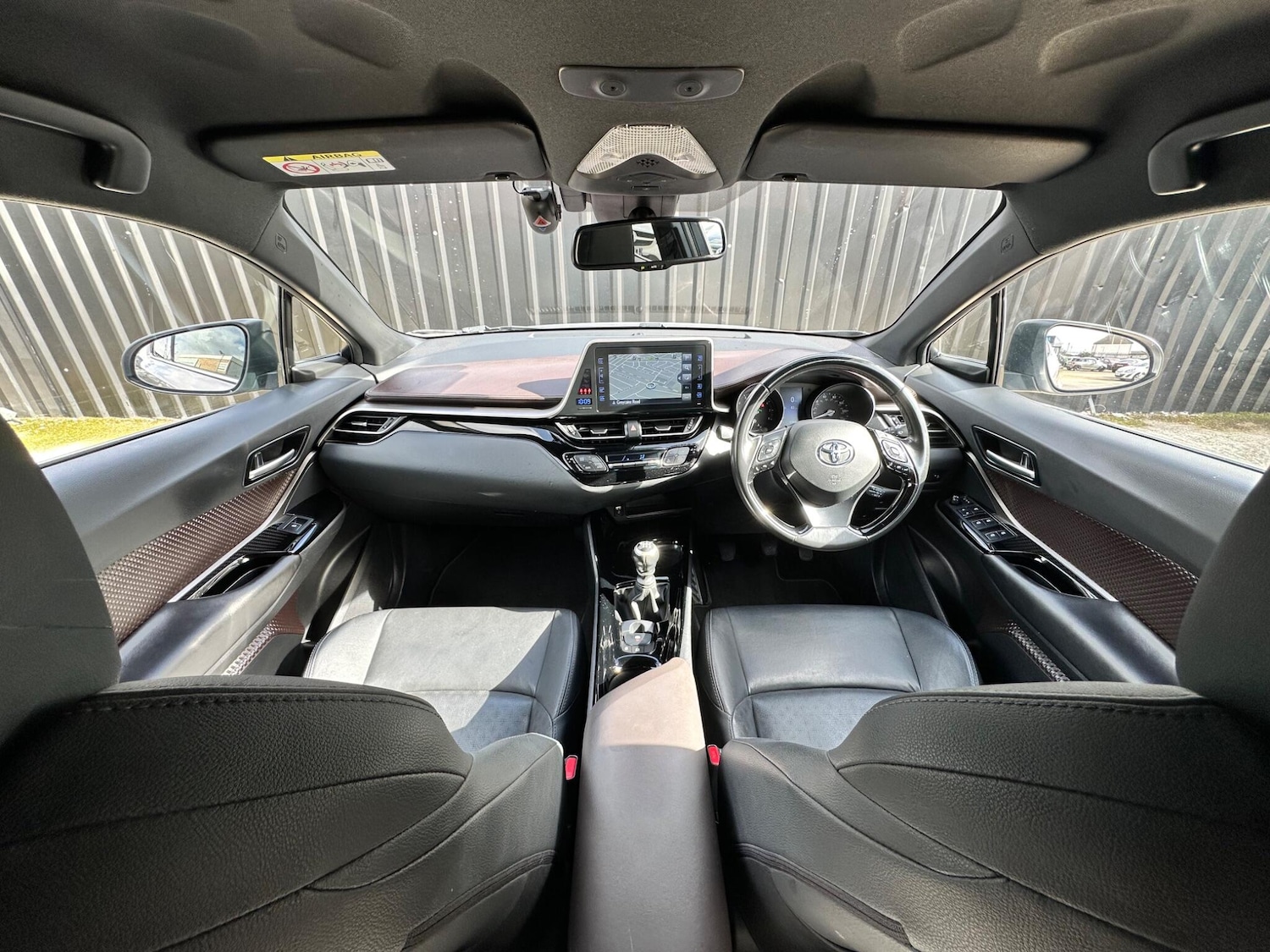 Used Toyota C-HR 2019 for sale - 76317804: Photo 18