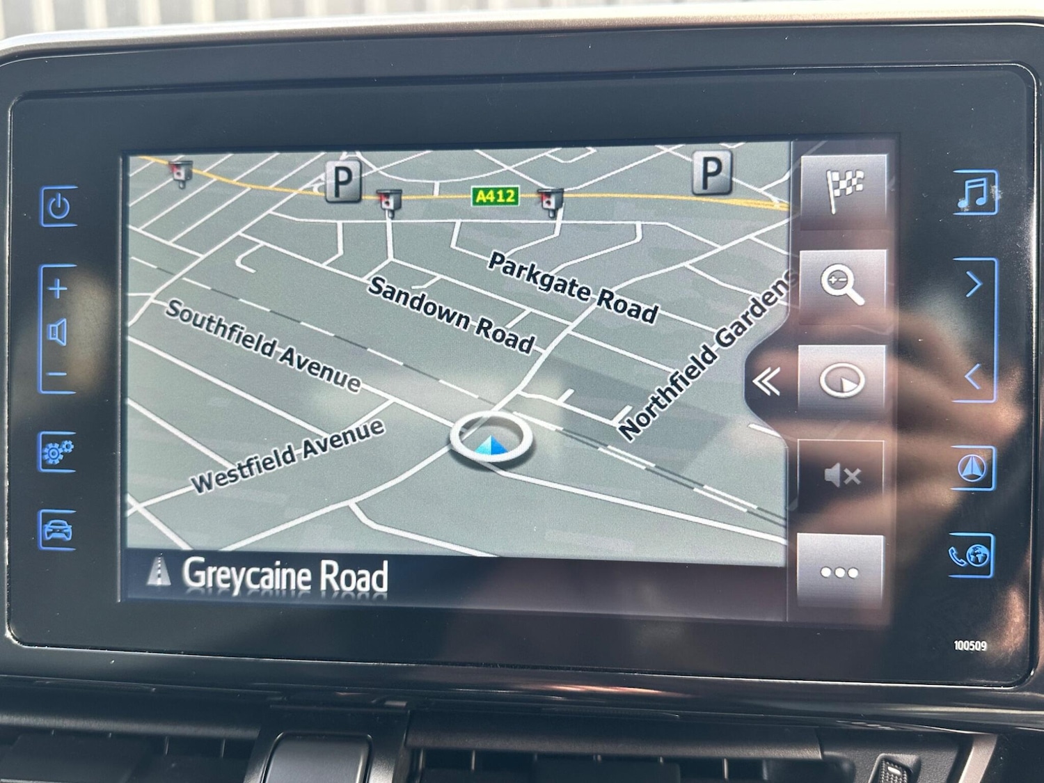 Used Toyota C-HR 2019 for sale - 76317804: Photo 2