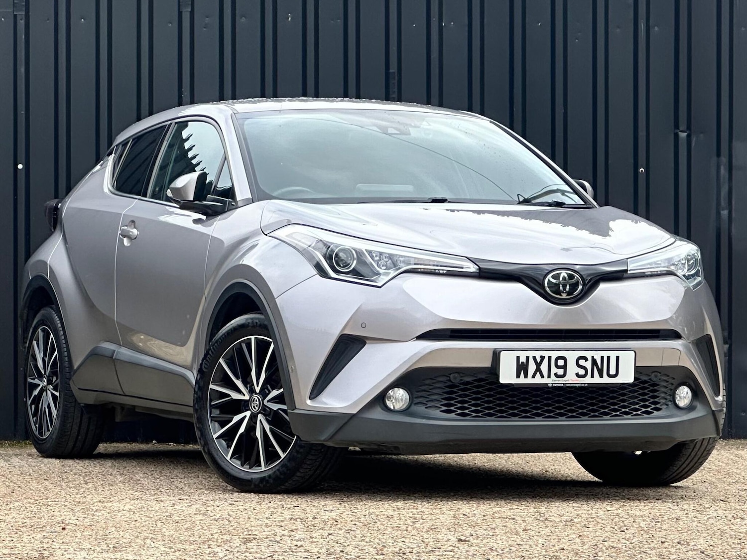 Used Toyota C-HR 2019 for sale - 76317804: Photo 42