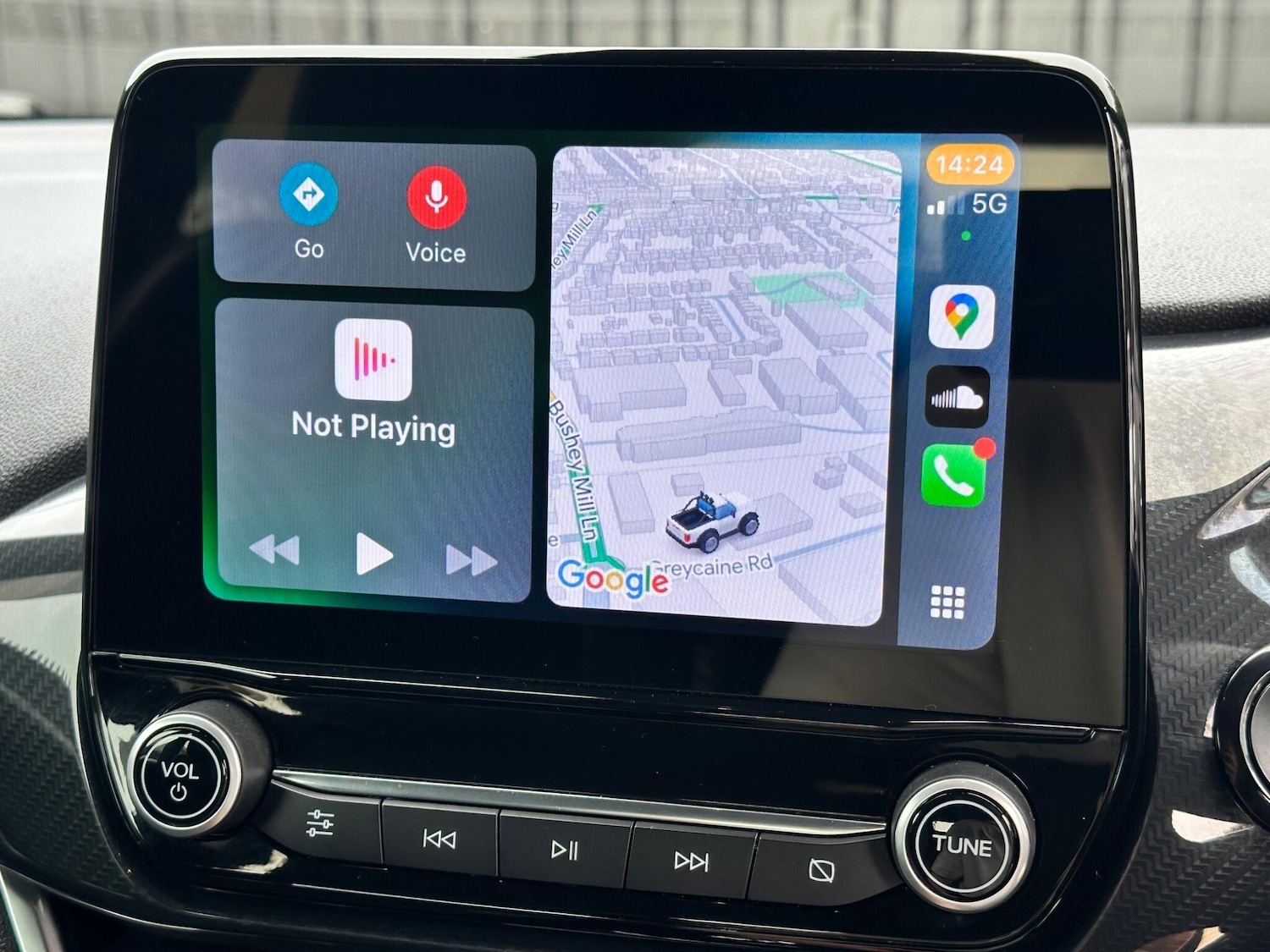 Used Ford Fiesta 2019 for sale - 76221888: Photo 2