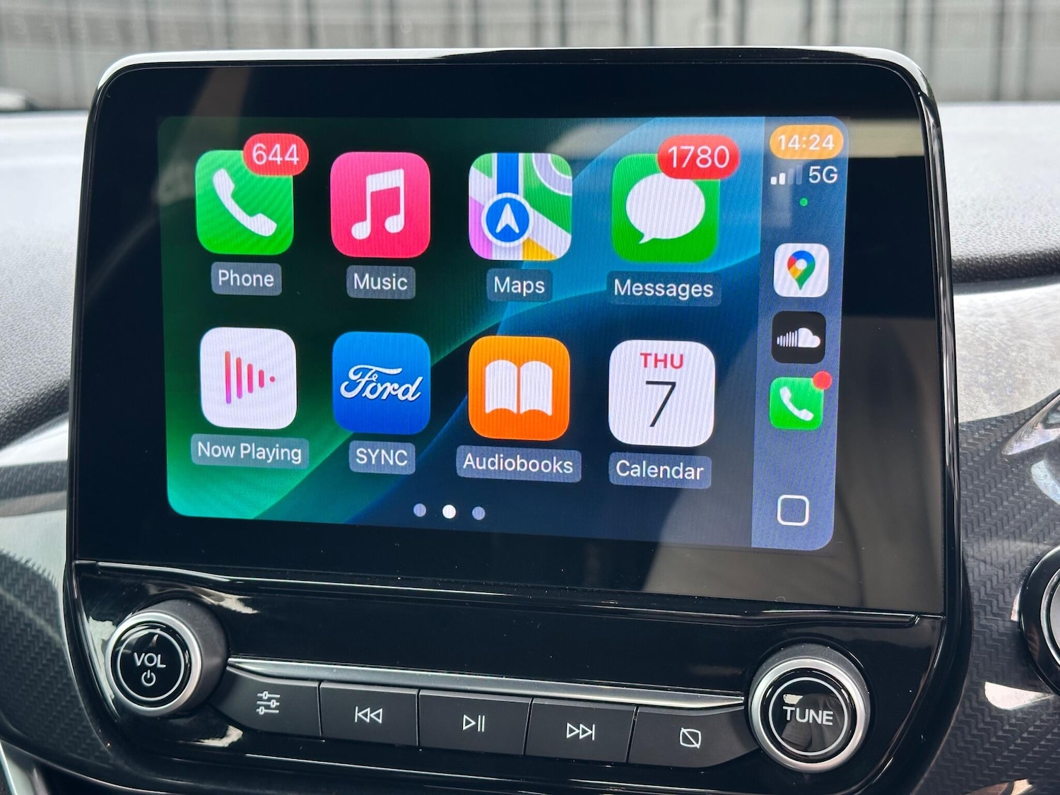 Used Ford Fiesta 2019 for sale - 76221888: Photo 23