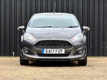 Used Ford Fiesta 2017 for sale - 76318169: Photo