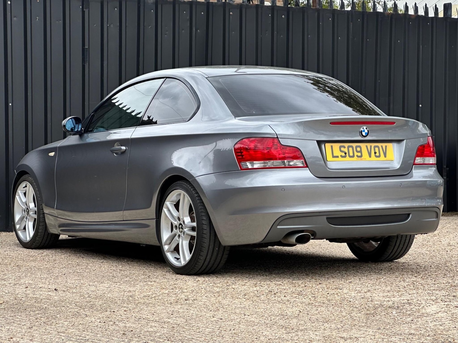 Used BMW 1 Series 2009 for sale - 76388759: Photo 6