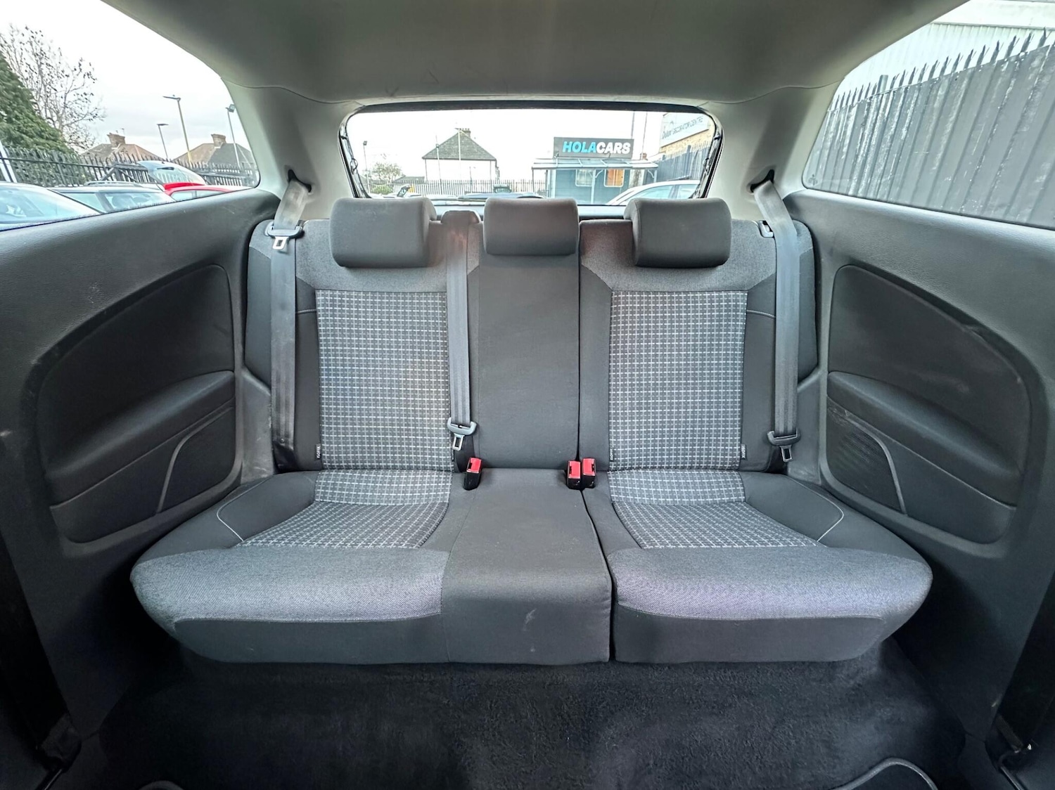 Used Volkswagen Polo 2015 for sale - 76701752: Photo 15