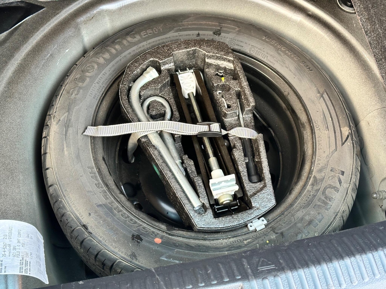 Used Volkswagen Polo 2015 for sale - 76701752: Photo 34