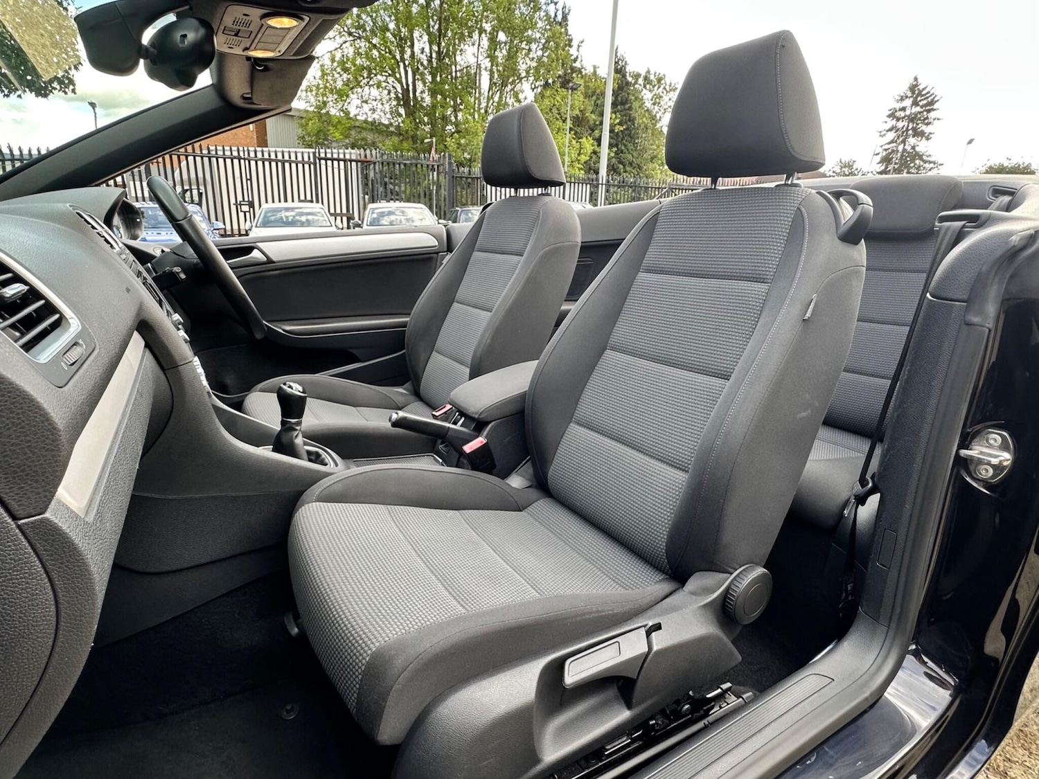 Used Volkswagen Golf 2015 for sale - 76318116: Photo 14