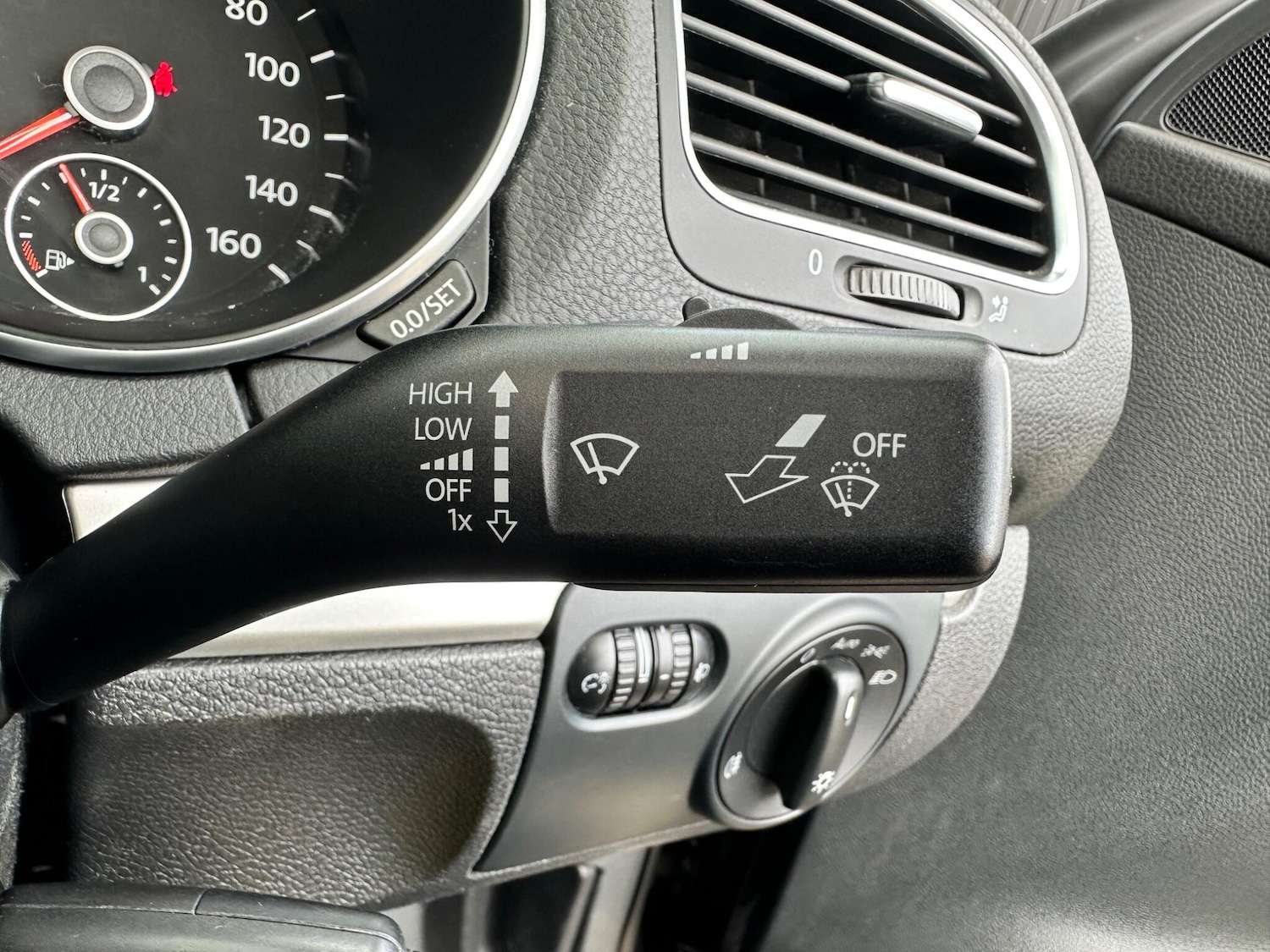 Used Volkswagen Golf 2015 for sale - 76318116: Photo 29