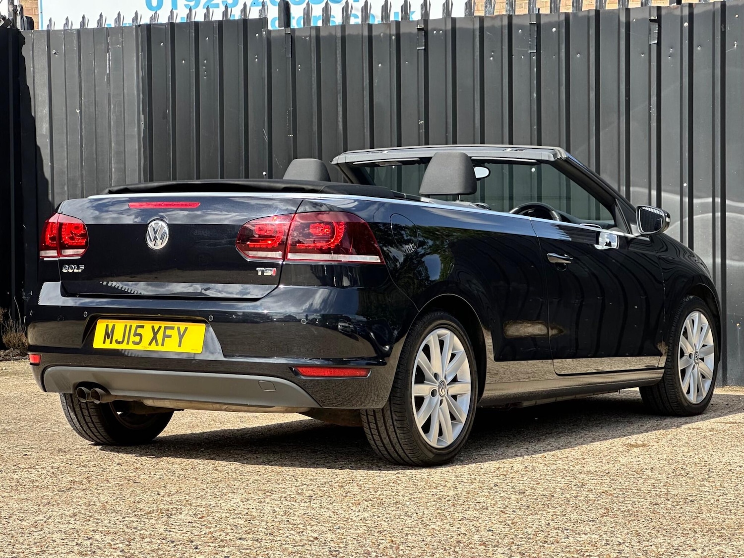 Used Volkswagen Golf 2015 for sale - 76318116: Photo 8