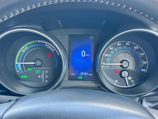 Used Toyota Auris 2016 for sale - 76318022: Photo 27