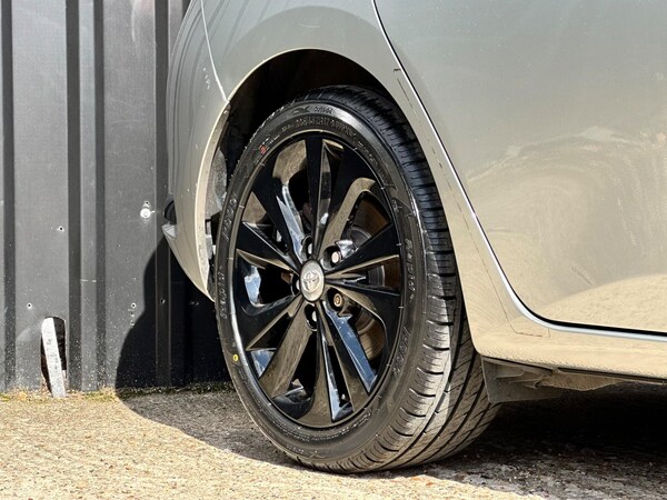 Used Toyota Auris 2016 for sale - 76318022: Photo 37