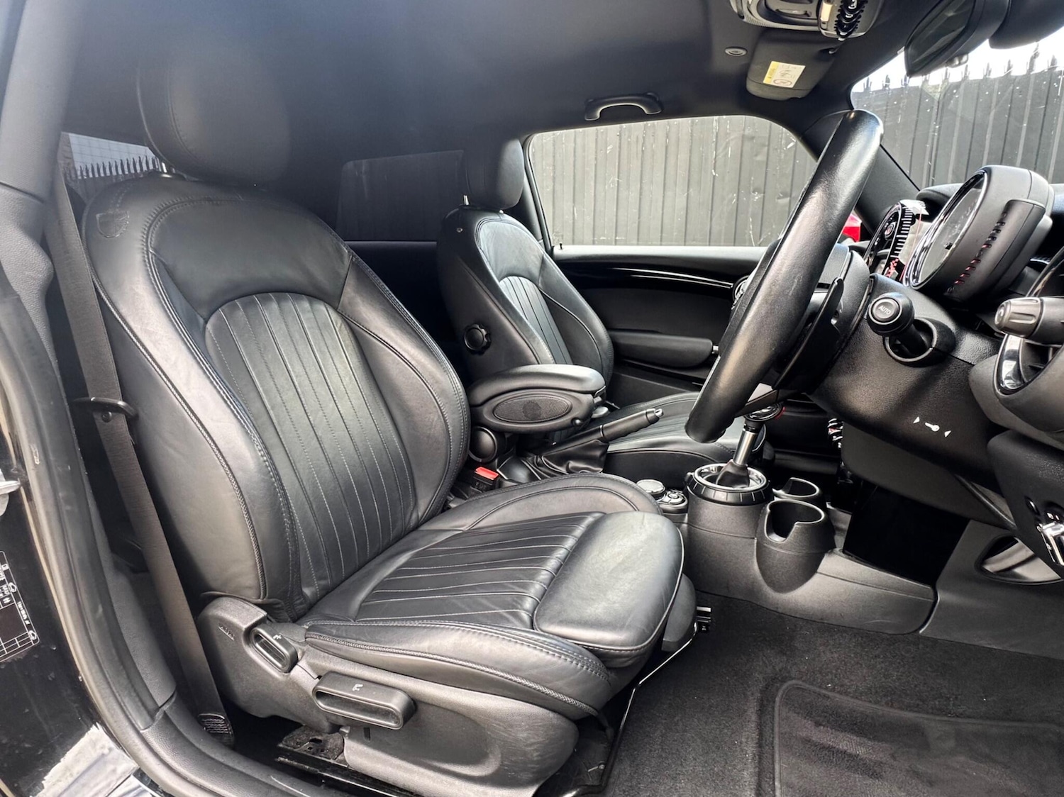 Used MINI Hatch 2017 for sale - 76318056: Photo 11