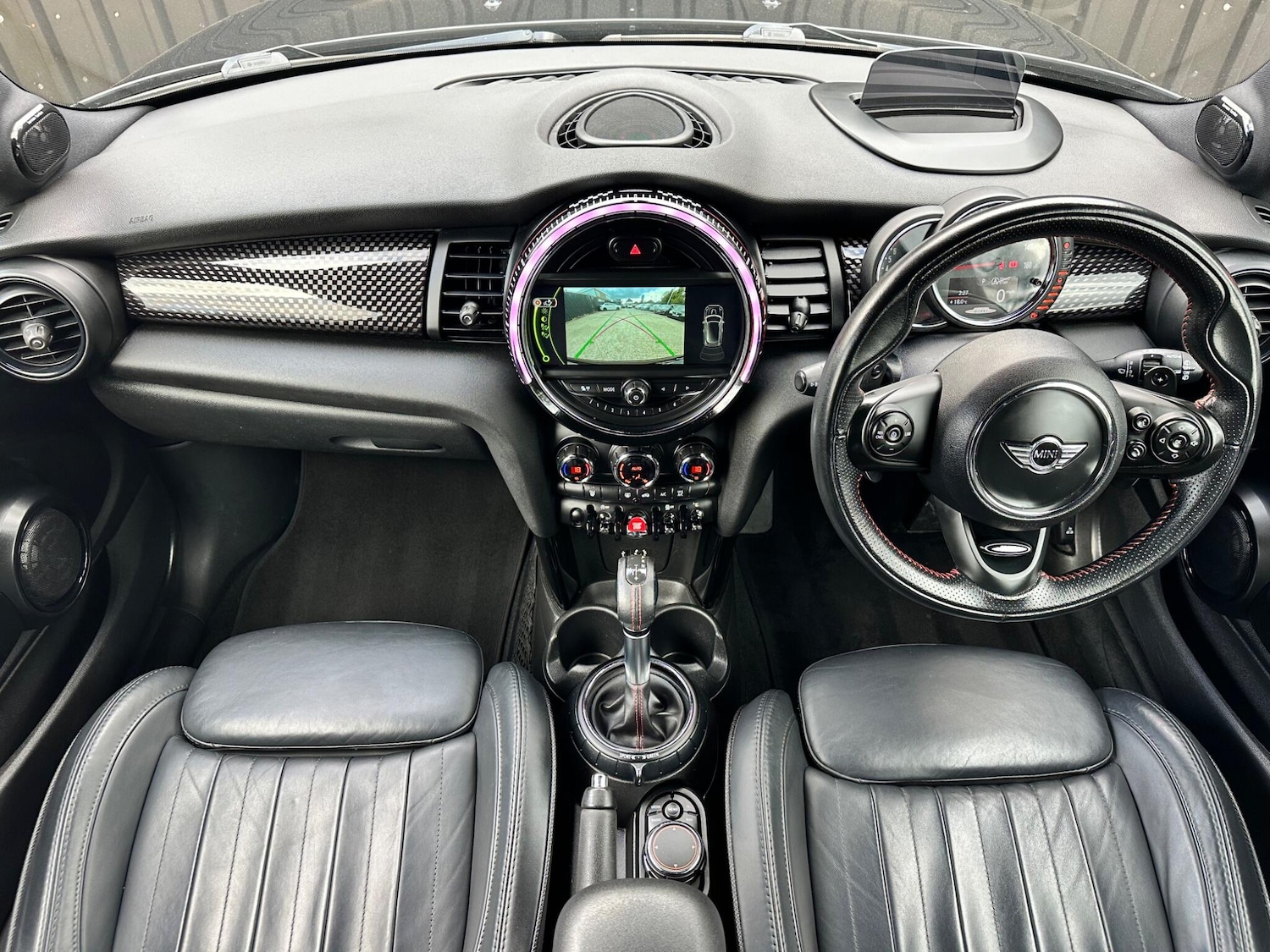 Used MINI Hatch 2017 for sale - 76318056: Photo 2