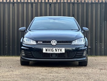 Used Volkswagen Golf 2016 for sale - 76538545: Photo