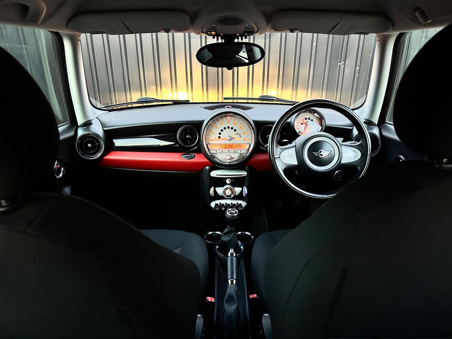 Used MINI Hatch 2010 for sale - 76742662: Photo 16