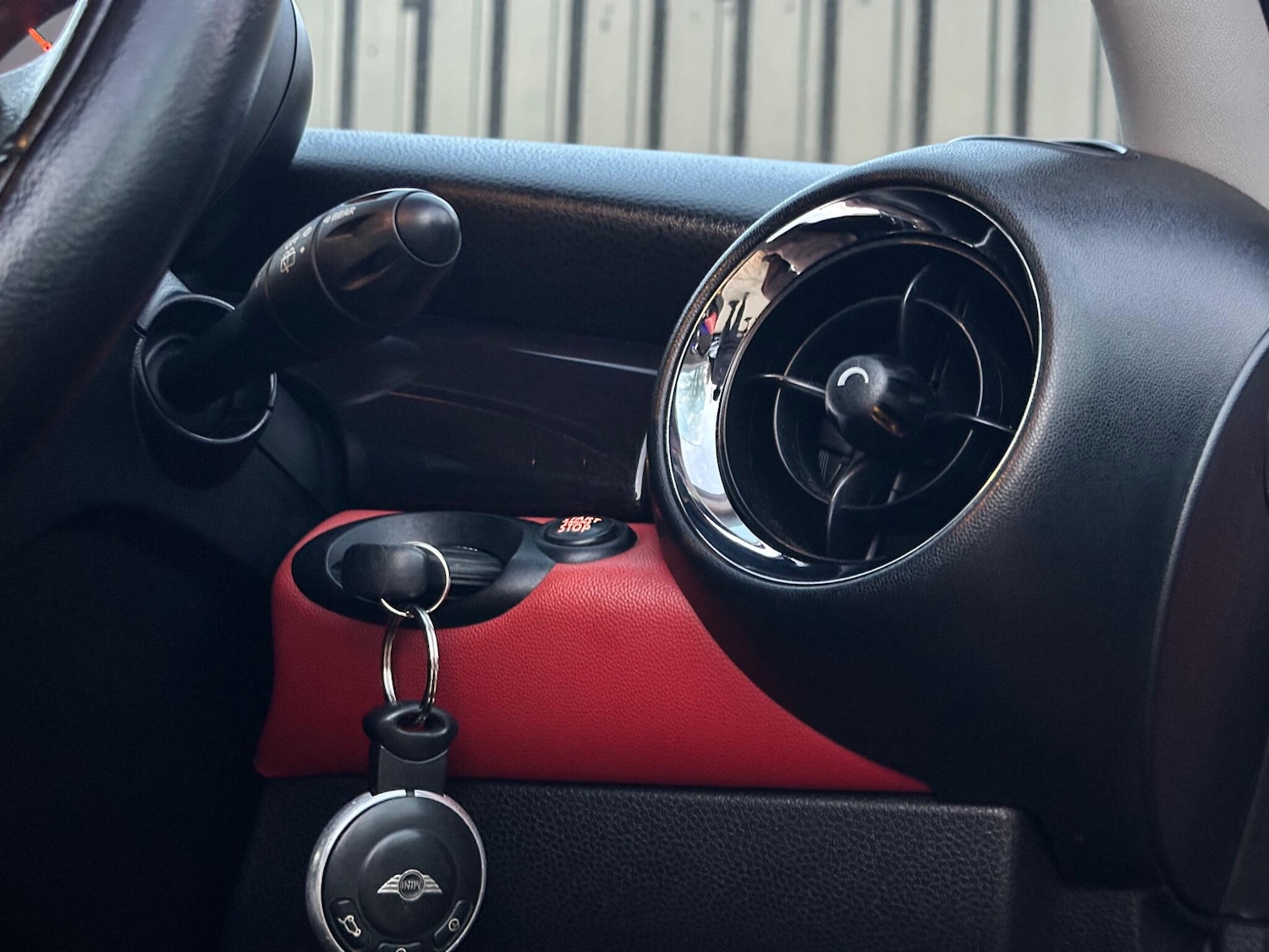 Used MINI Hatch 2010 for sale - 76742662: Photo 27