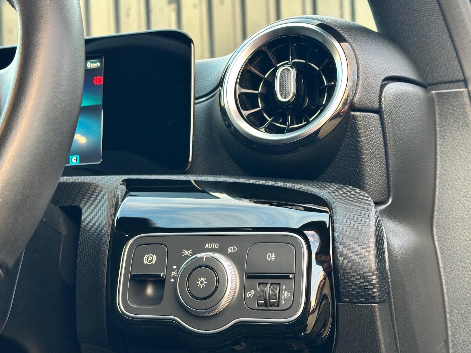 Used Mercedes-Benz A-Class 2018 for sale - 76606954: Photo 35