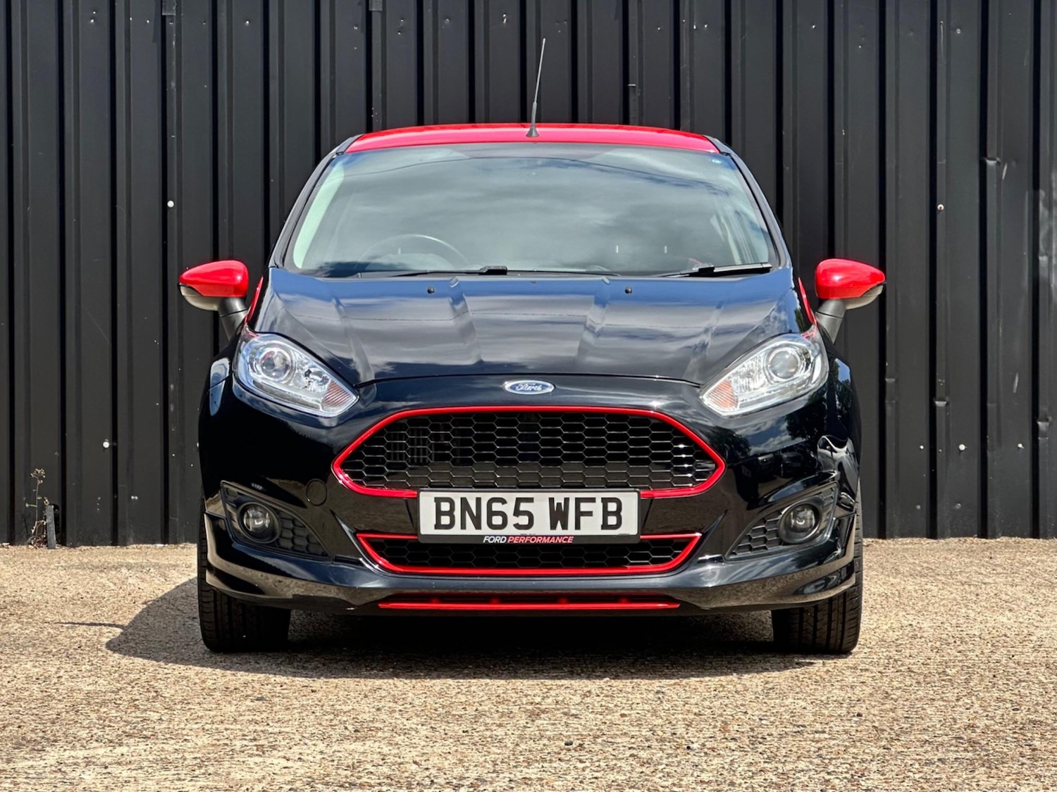 Used Ford Fiesta 2015 for sale - 76522103: Photo 2