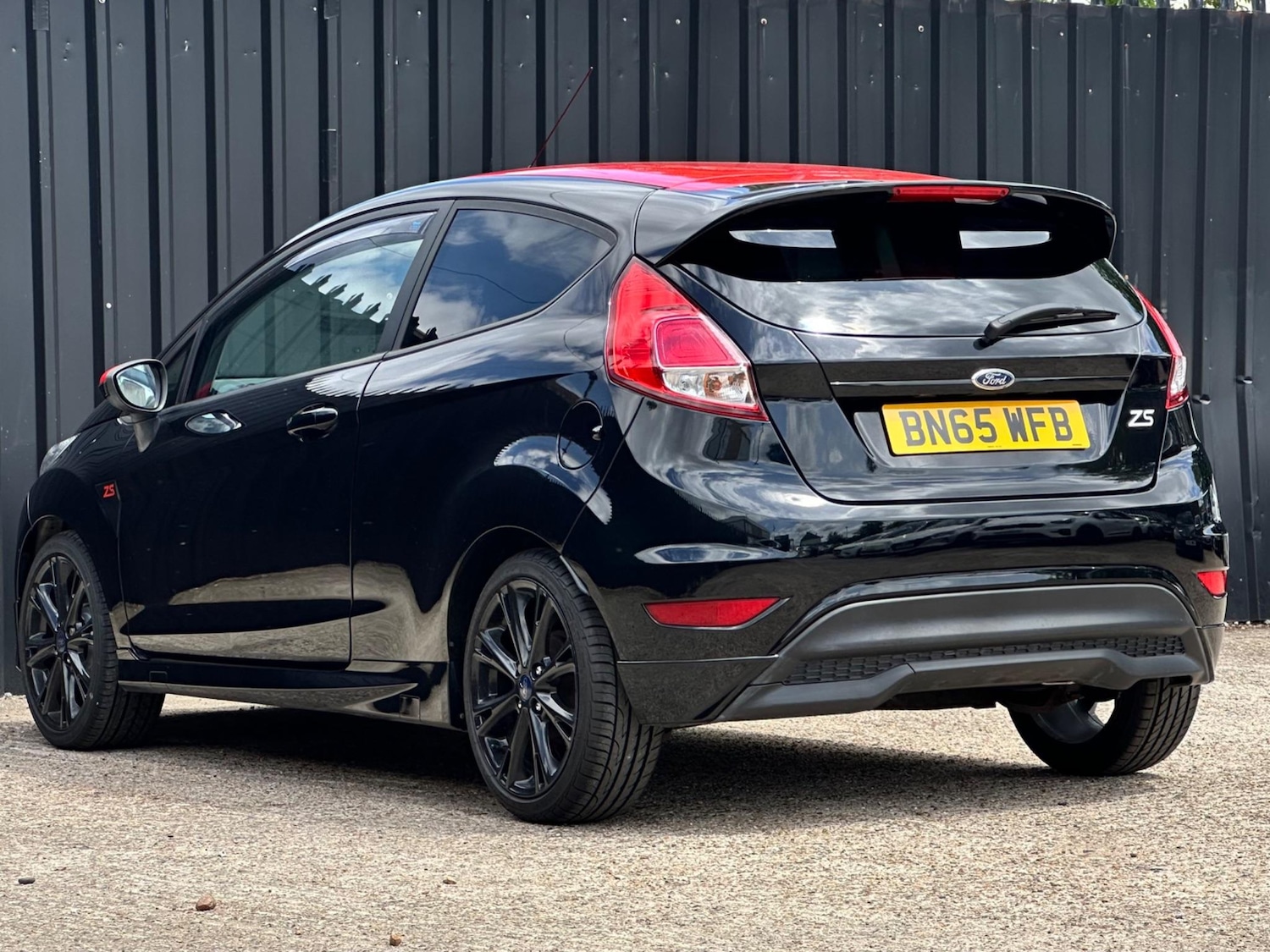 Used Ford Fiesta 2015 for sale - 76522103: Photo 5