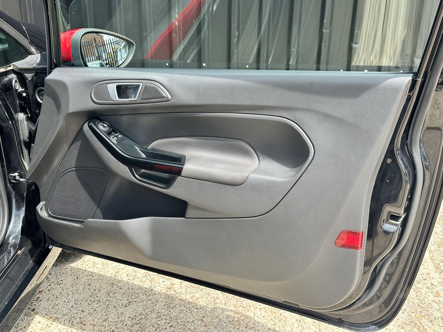 Used Ford Fiesta 2015 for sale - 76522103: Photo 9