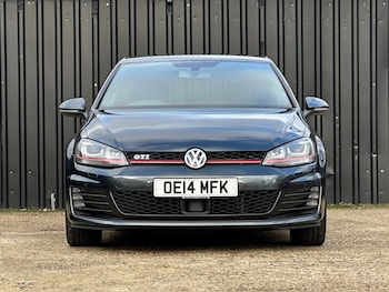 Used Volkswagen Golf 2014 for sale - 76539032: Photo