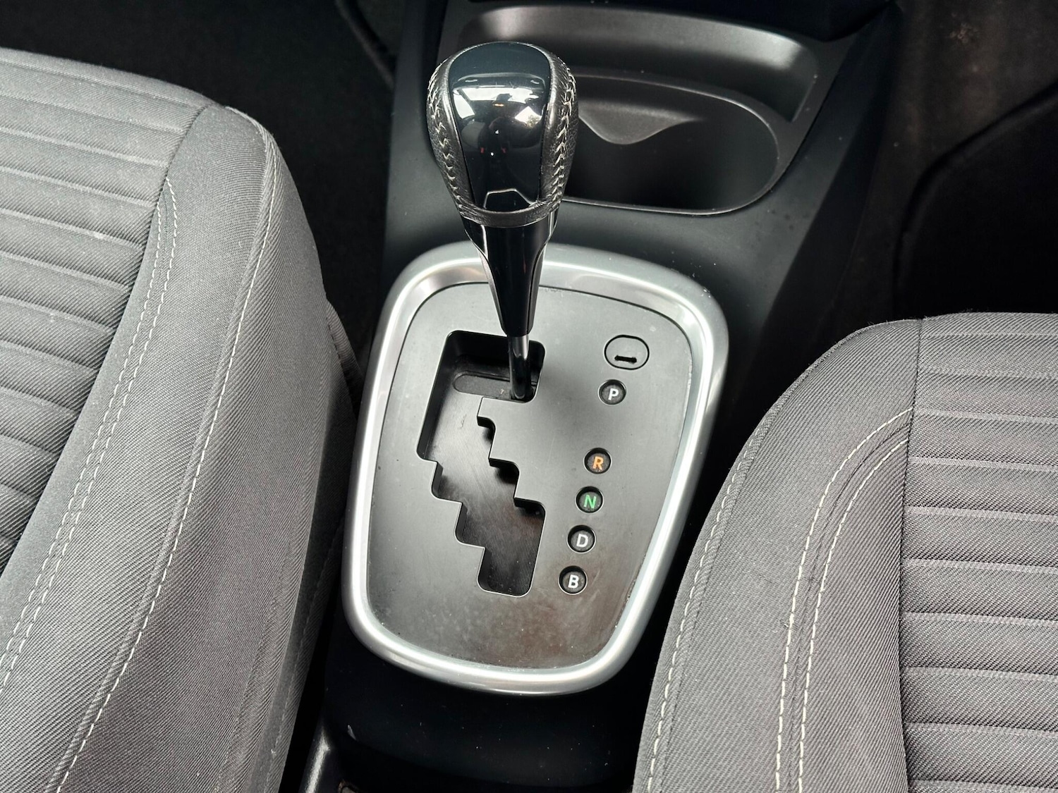 Used Toyota Yaris 2018 for sale - 76317844: Photo 20