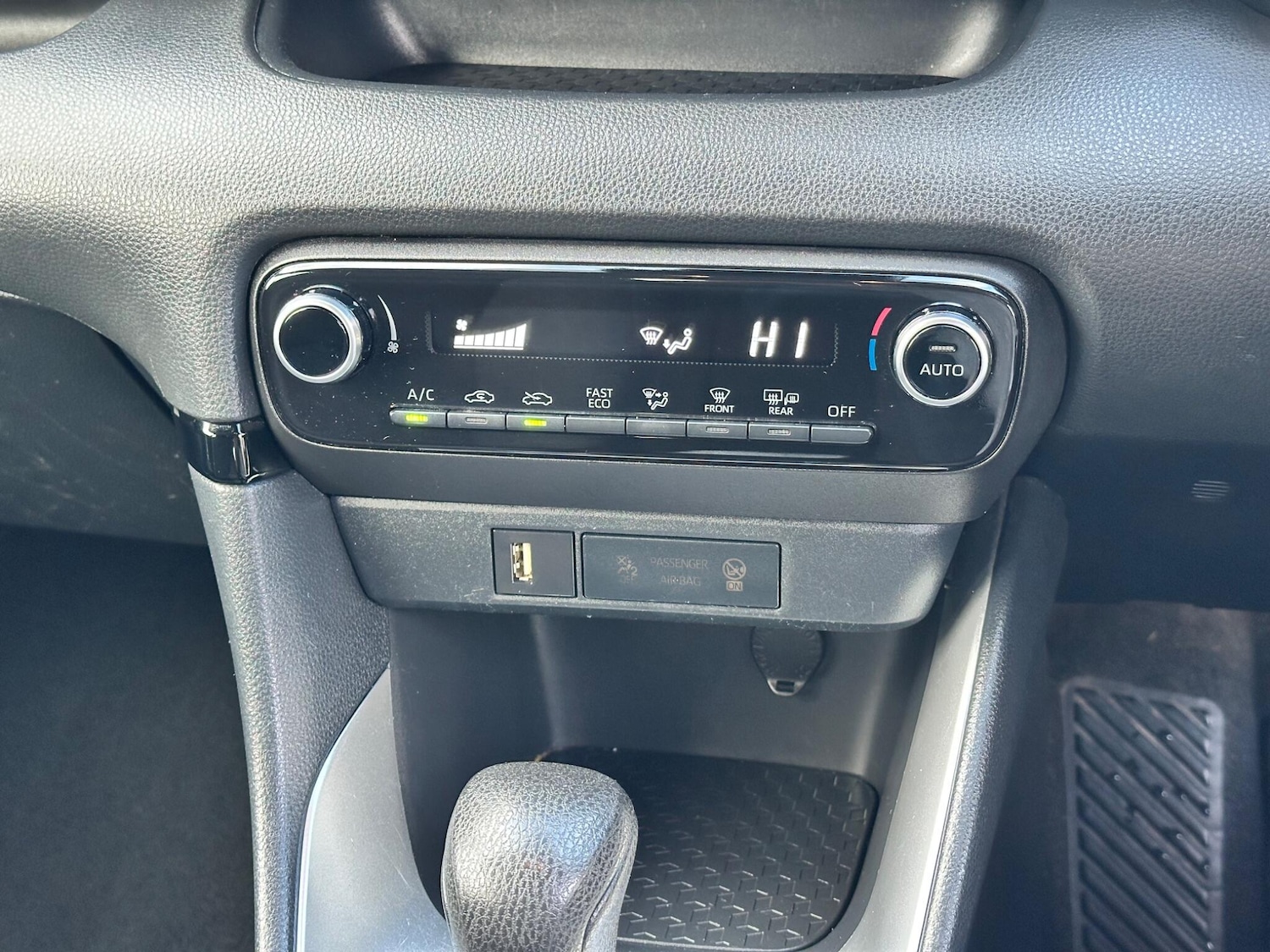 Used Toyota Yaris 2021 for sale - 76317740: Photo 20