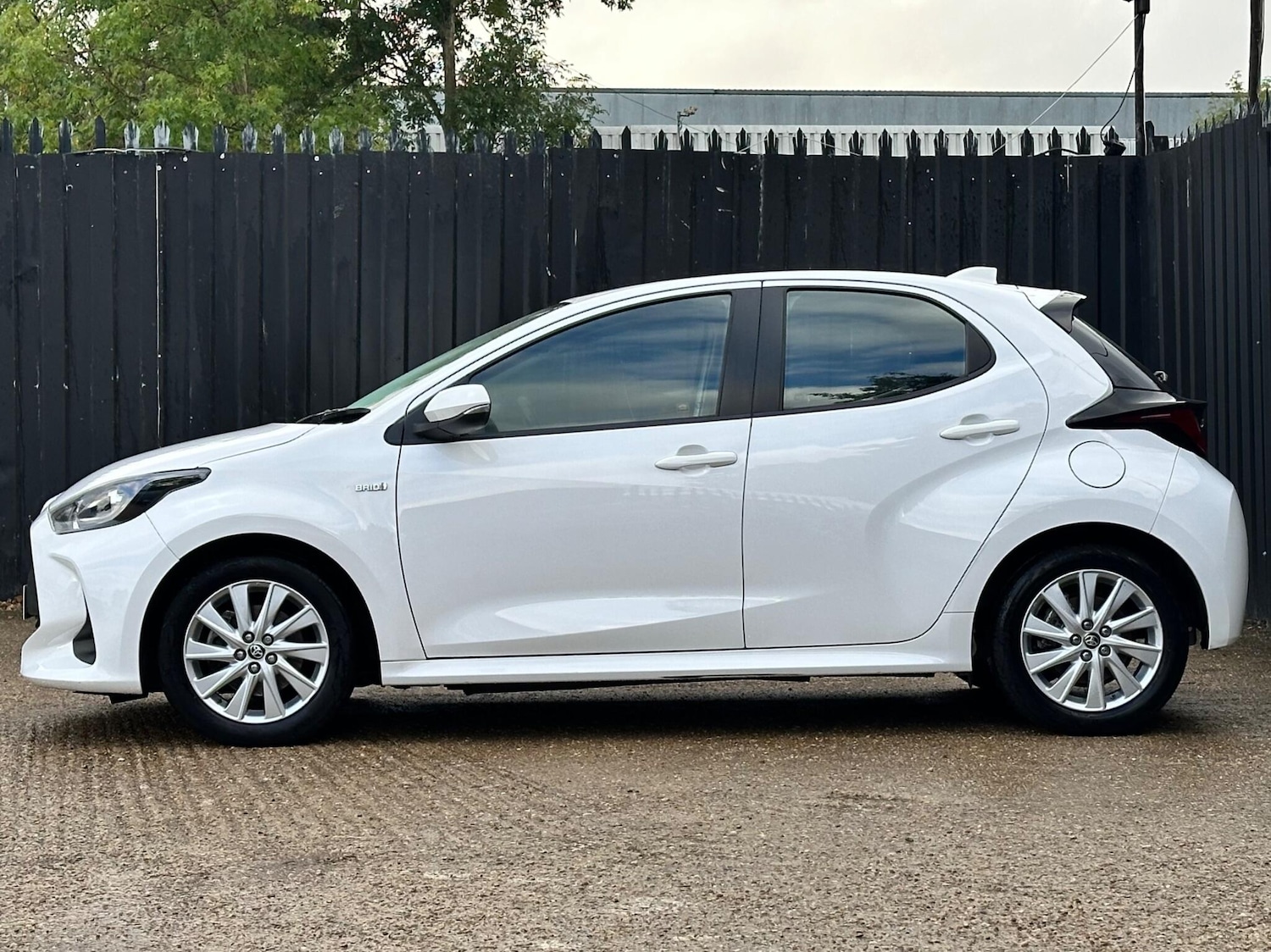 Used Toyota Yaris 2021 for sale - 76317740: Photo 6