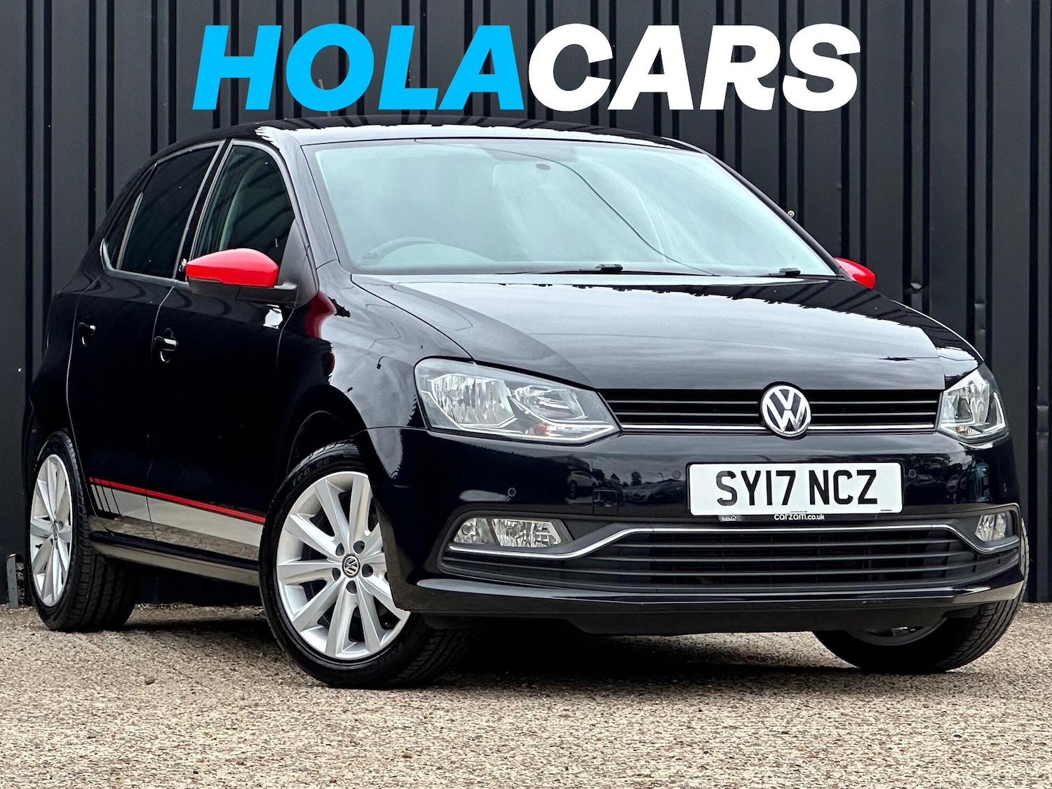 Used Volkswagen Polo 2017 for sale - 76317810: Photo 1