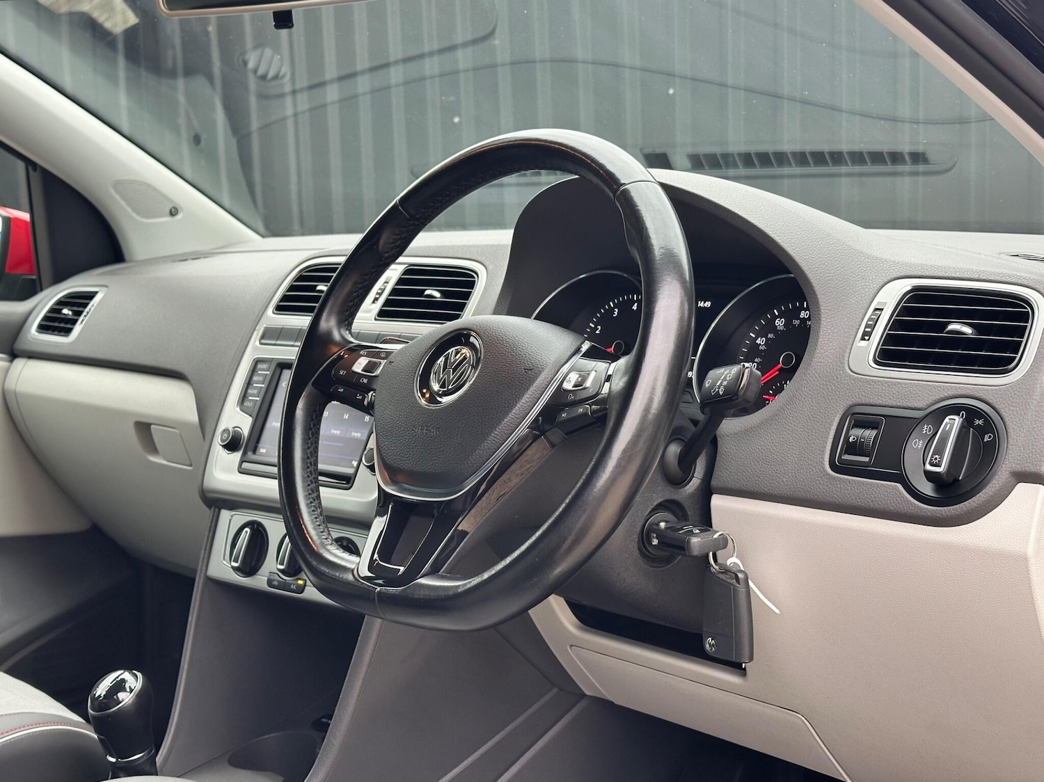 Used Volkswagen Polo 2017 for sale - 76317810: Photo 13