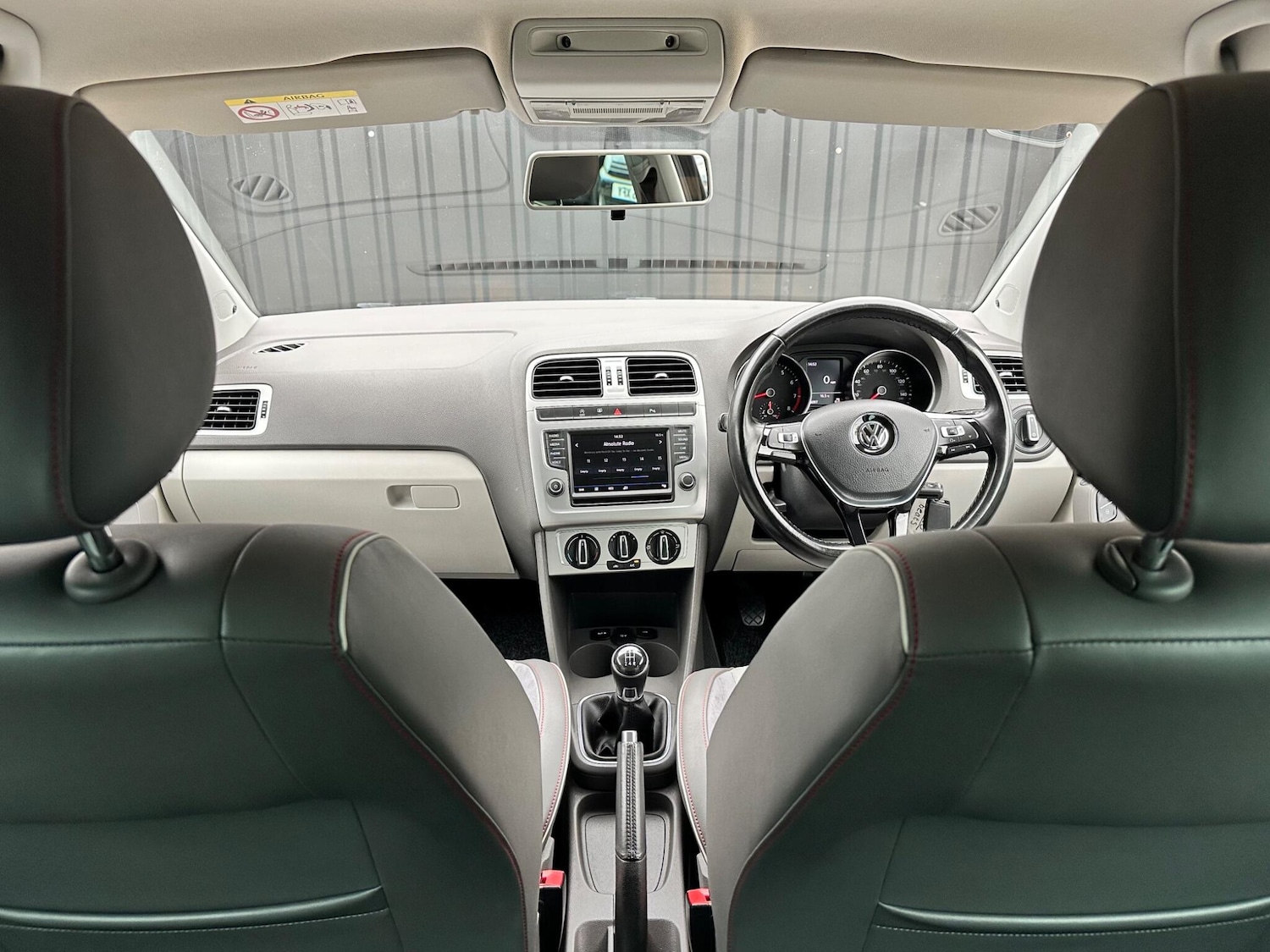 Used Volkswagen Polo 2017 for sale - 76317810: Photo 18