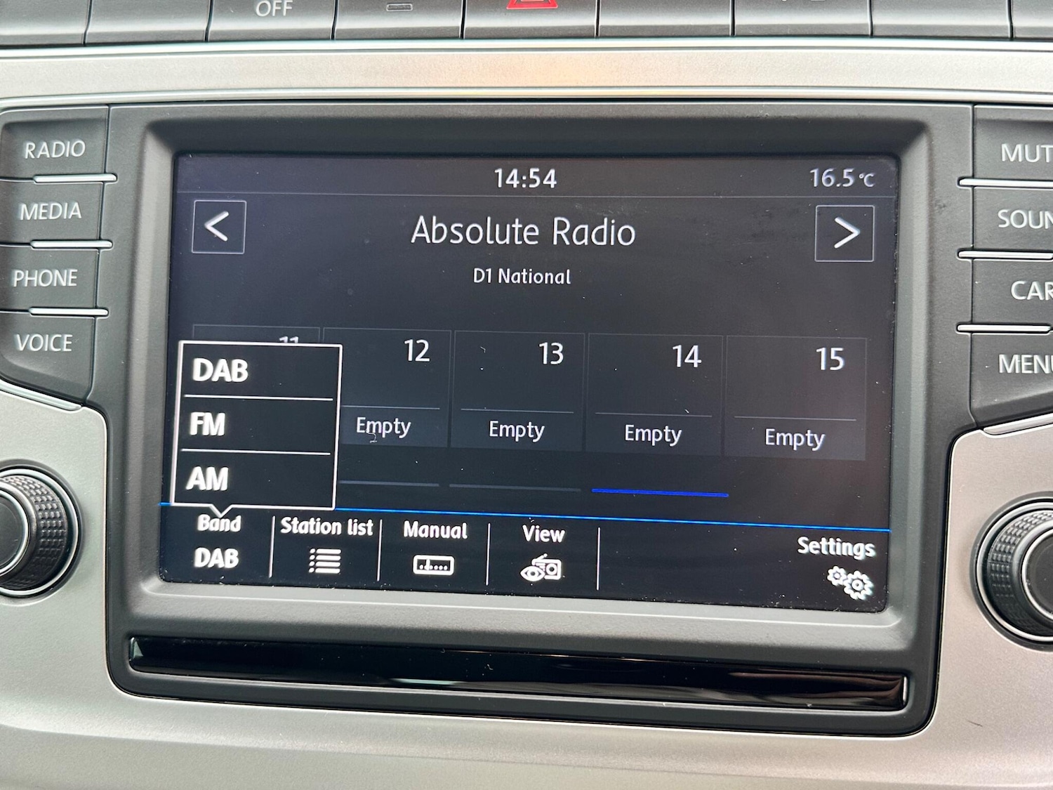 Used Volkswagen Polo 2017 for sale - 76317810: Photo 23