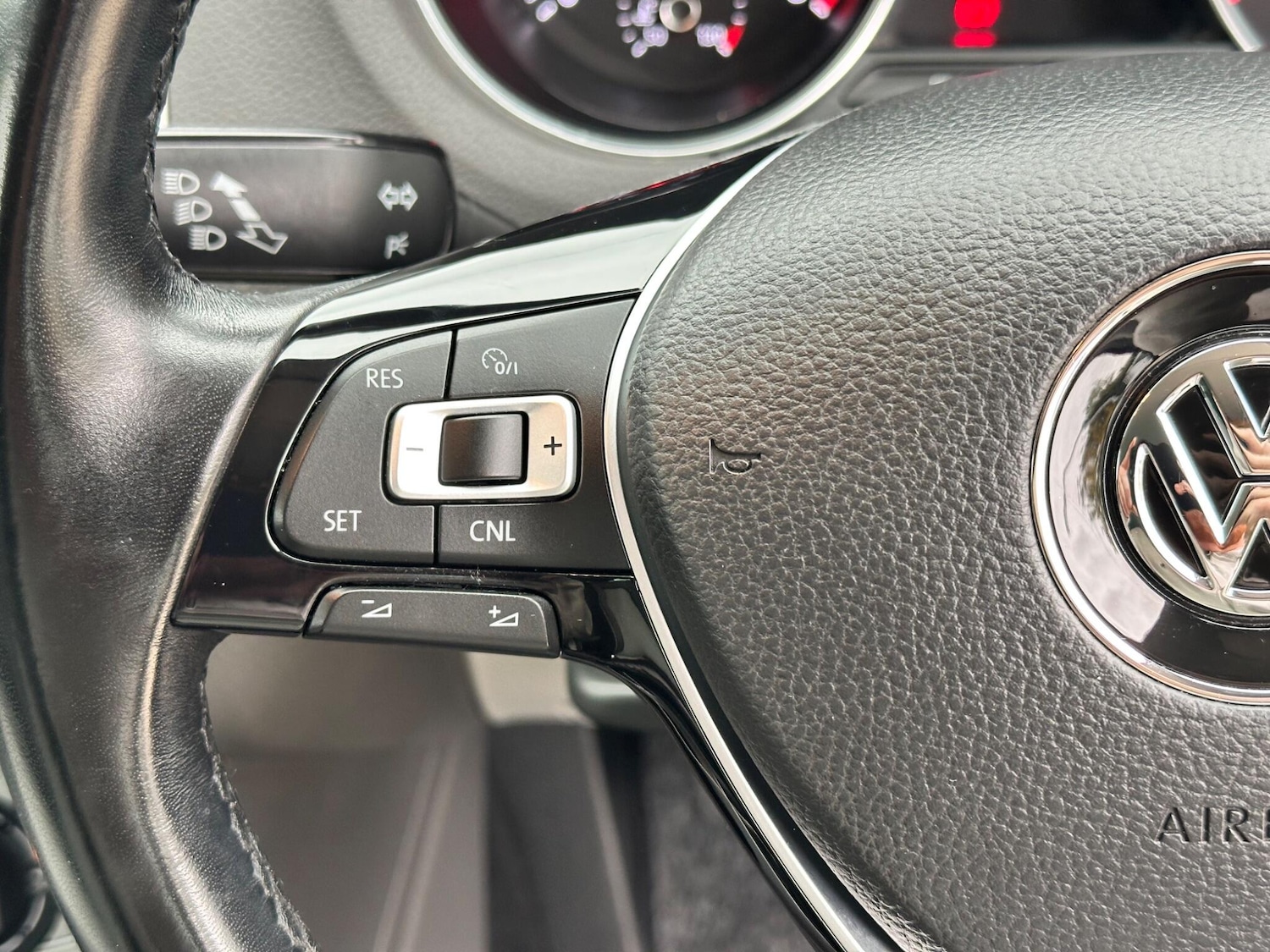 Used Volkswagen Polo 2017 for sale - 76317810: Photo 31